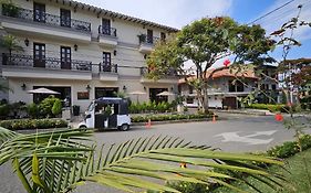 Wr Boutique Hotel